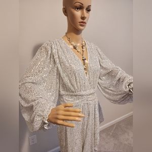 *NWT - Fashion Nova Starla Sequin Mini Dress - White